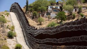 Arizona voters to decide whether LEOs can arrest migrants