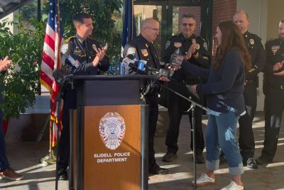 “Wanna hop in?” Louisiana officer gets a lift from a good Samaritan