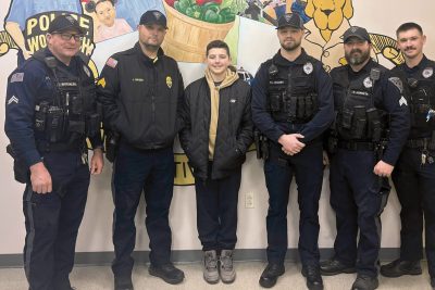 Fatherly instincts save boy from icy water