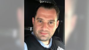 Shooting of Chicago police officers prompts call...